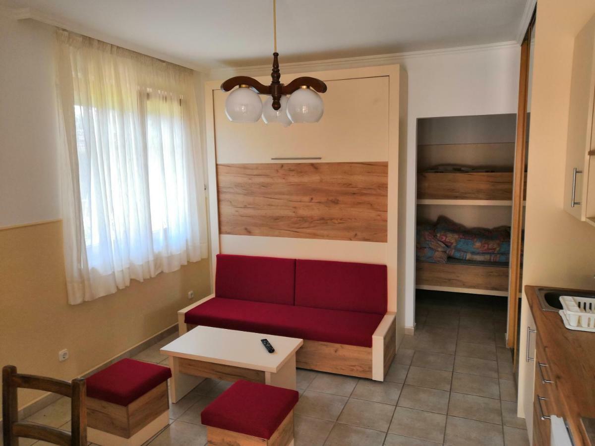 Aqua Azur Apartman Hajduszoboszlo Exterior photo